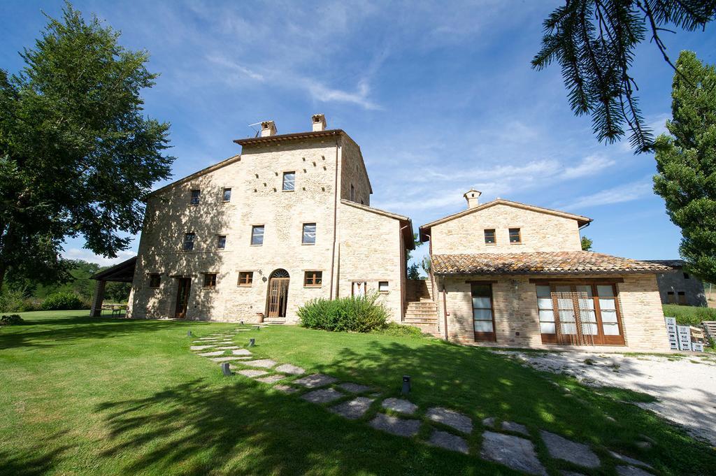 Agriturismo Verziere Villa Fermignano Luaran gambar