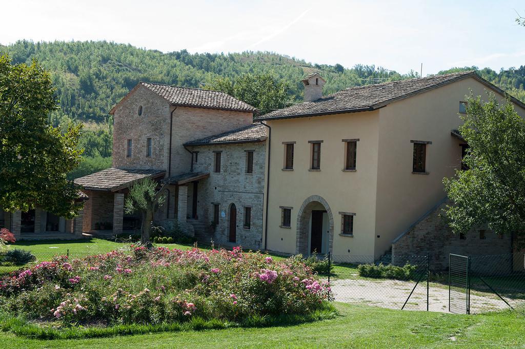 Agriturismo Verziere Villa Fermignano Luaran gambar